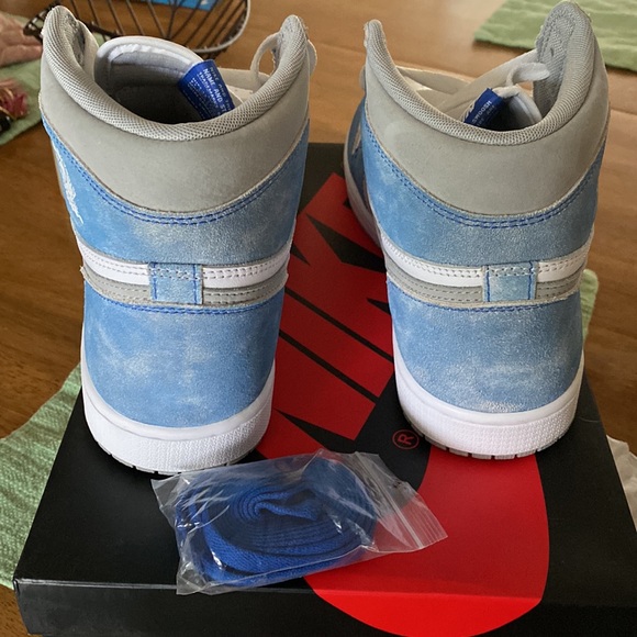 Jordan 1 - Picture 5 of 7